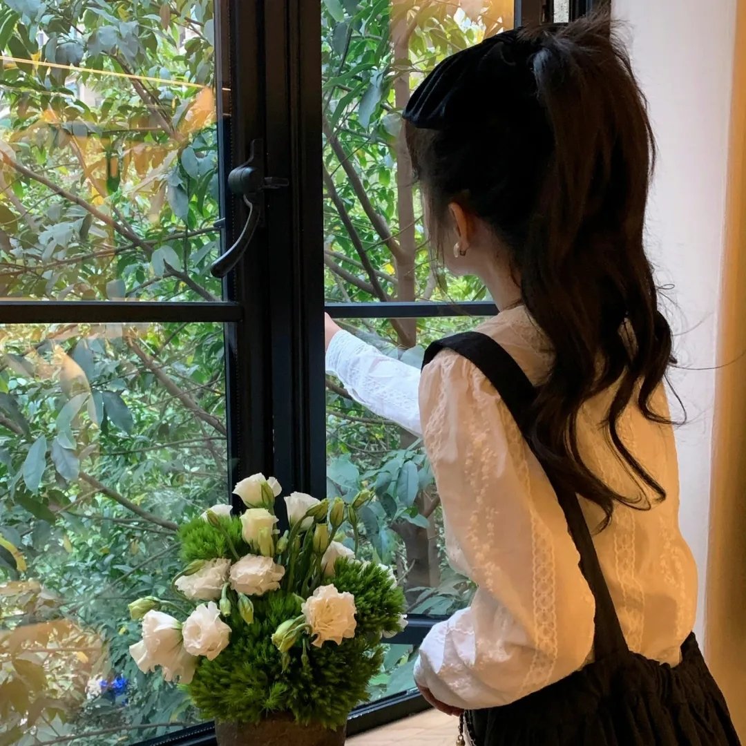秋霜花落泪